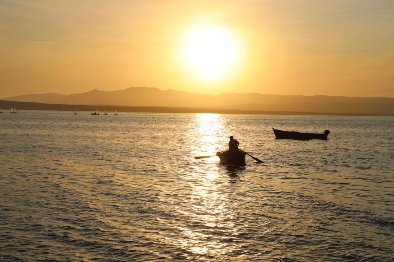Atoq Paracas Reserva Esterno foto